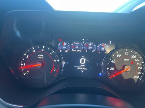 Used 2020 Chevrolet Camaro SS image 3