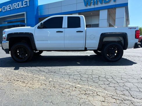 Used 2016 Chevrolet Silverado 1500 W/T w/ WT Convenience Package AWD/4WD image 2