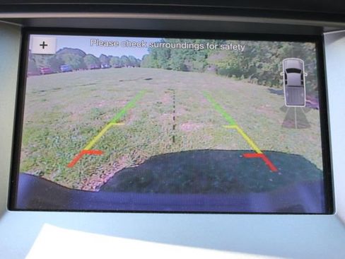 Used 2019 Ford Ranger XLT w/ Equipment Group 302A Luxury RWD image 3