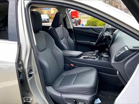 Used 2023 Lexus NX 350 AWD image 9