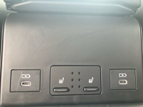 Used 2025 Toyota bZ4X FWD w/ Weather Package image 32