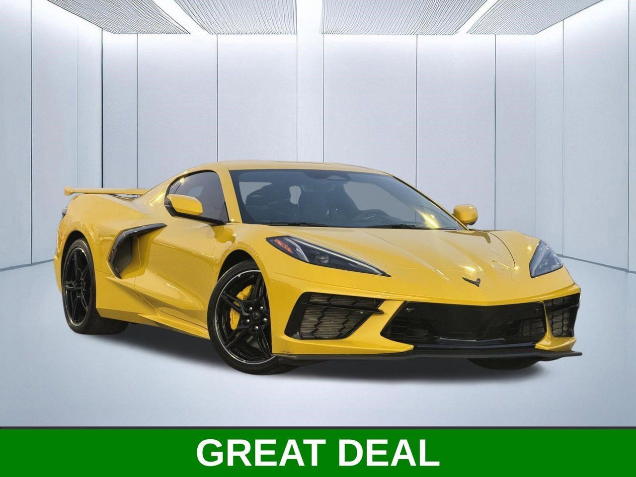 Used 2025 Chevrolet Corvette Stingray Premium Cpe w/ Z51 Performance Package RWD image 1