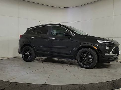 Used 2024 Buick Encore GX Sport Touring w/ Comfort Package image 8