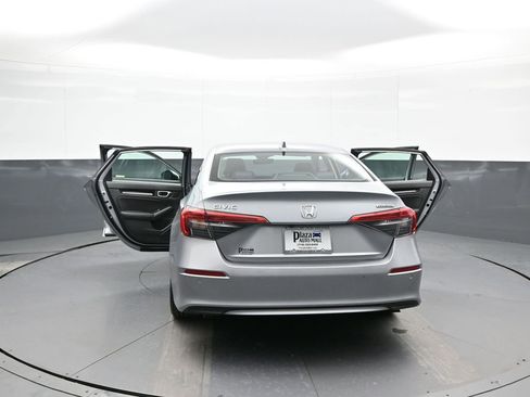 Certified 2023 Honda Civic Touring image 47