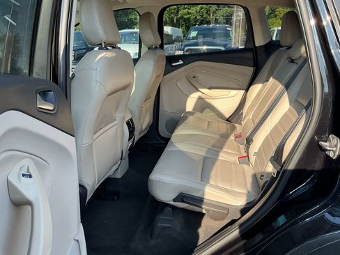 Used 2019 Ford Escape SEL FWD image 8