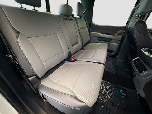 Used 2023 Ford F150 Lariat w/ Trailer Tow Package AWD/4WD image 14