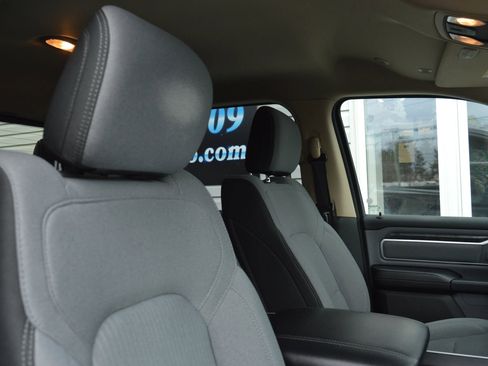 Used 2019 RAM 1500 Big Horn image 18