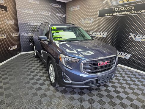Used 2018 GMC Terrain SLE w/ Driver Convenience Package image 6