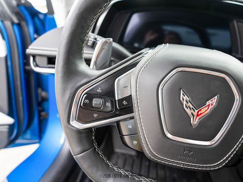 Used 2024 Chevrolet Corvette Stingray Premium Conv w/ Stealth Interior Trim Package image 40