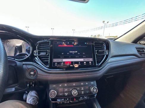 Used 2024 Dodge Durango GT image 37