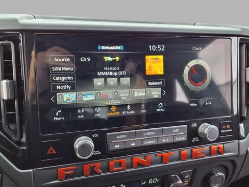 Used 2026 Nissan Frontier PRO-4X AWD/4WD image 5