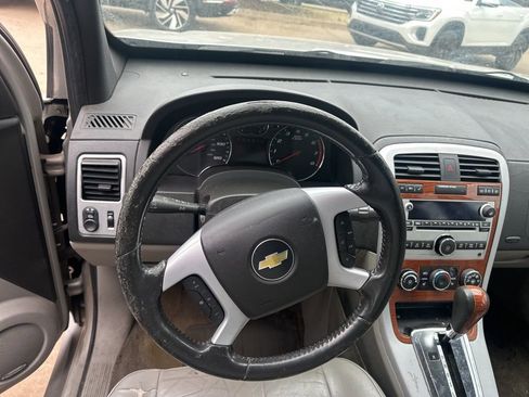 Used 2008 Chevrolet Equinox LTZ image 11