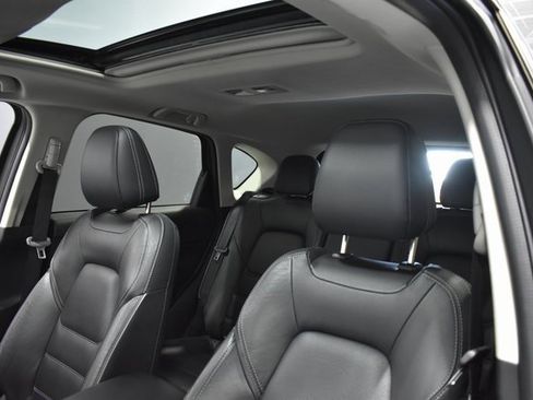 Used 2025 MAZDA CX-5 AWD 2.5 S w/ Preferred Package image 16