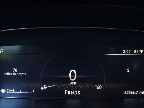 Used 2020 Lincoln Continental w/ Premium Package image 20