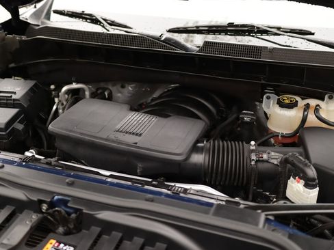 Used 2022 Chevrolet Silverado 1500 LT w/ Z71 Off-Road Package image 30