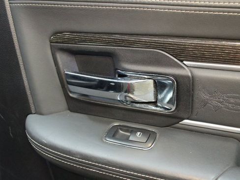 Used 2016 RAM 1500 Limited image 13