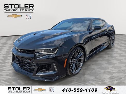Used 2022 Chevrolet Camaro ZL1 image 1