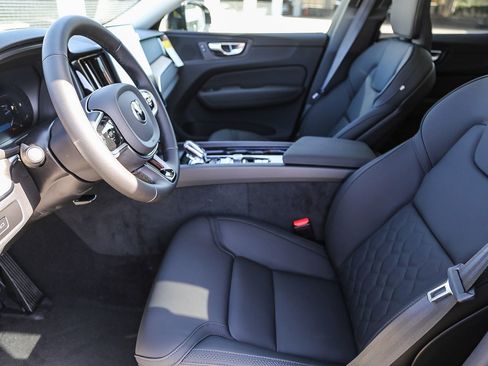 New 2026 Volvo XC60 B5 Core image 17