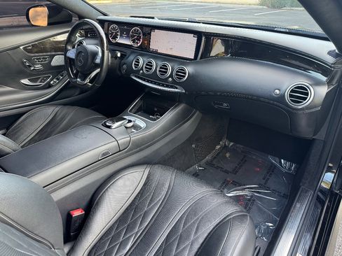 Used 2015 Mercedes-Benz S 63 AMG 4MATIC Coupe image 13
