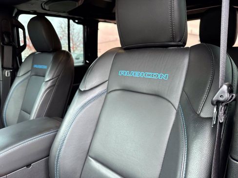 Used 2023 Jeep Wrangler Unlimited Rubicon 4xe image 12