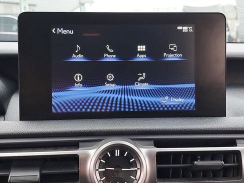 Used 2021 Lexus IS 300 image 23