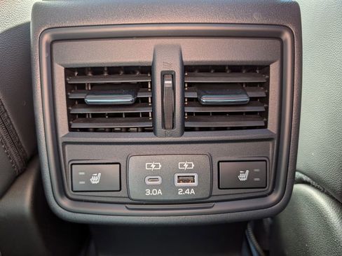 New 2026 Subaru Outback Limited AWD/4WD image 12