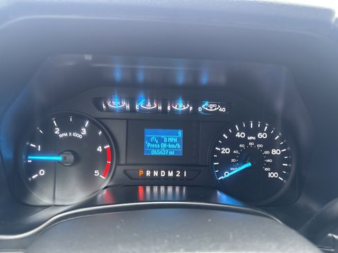 Used 2017 Ford F550 2WD Crew Cab Super Duty image 20