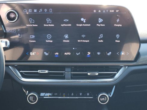 New 2026 Chevrolet Equinox EV LT w/ Comfort Package image 9