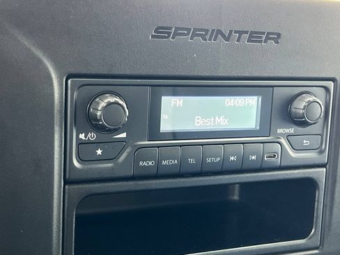 Used 2025 Mercedes-Benz Sprinter 2500 image 20