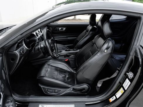 Used 2020 Ford Mustang GT Premium w/ Equipment Group 401A RWD image 15
