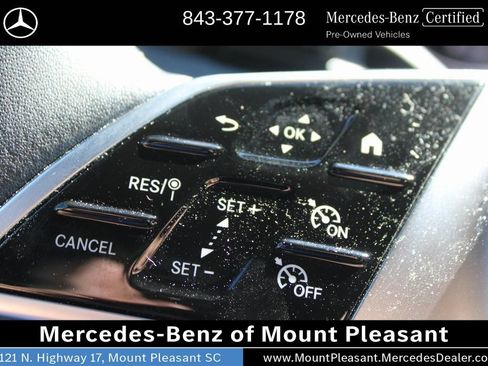 Used 2025 Mercedes-Benz GLC 300 image 29