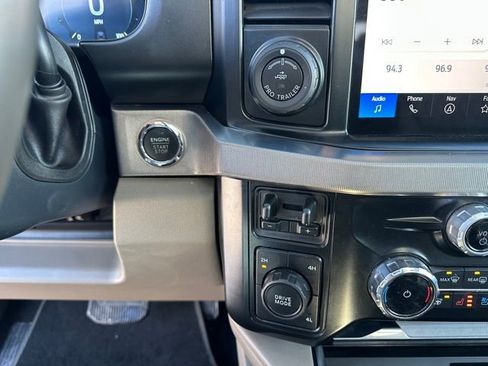 Used 2025 Ford F450 Platinum w/ Platinum Plus Package AWD/4WD image 19