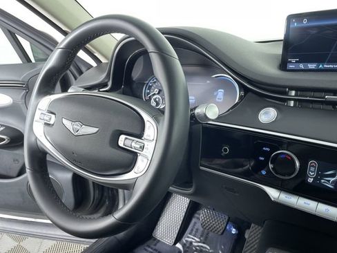 Used 2025 Genesis GV70 2.5T AWD/4WD image 29