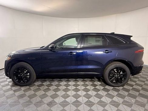 Certified 2025 Jaguar F-PACE R-Dynamic S image 4