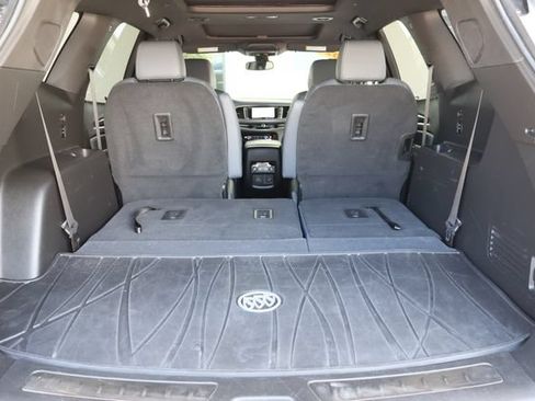 Used 2023 Buick Enclave Essence w/ Experience Buick Package FWD image 22