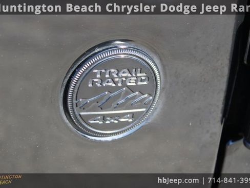 Used 2021 Jeep Wrangler Unlimited Willys image 9