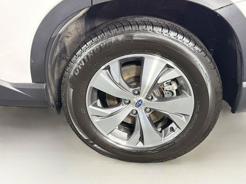 Used 2024 Subaru Ascent Premium w/ Convenience Package AWD/4WD image 35