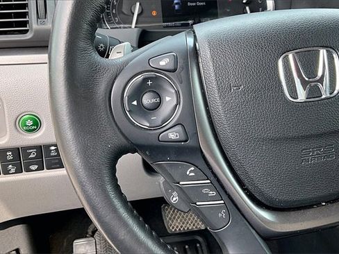 Used 2023 Honda Ridgeline RTL-E image 12