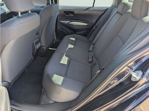 Used 2024 Toyota Corolla LE image 31