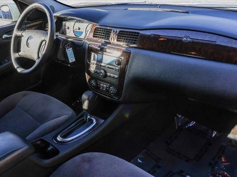 Used 2016 Chevrolet Impala LT image 26