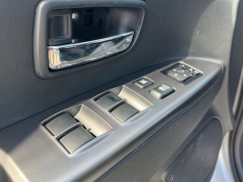 Used 2026 Mitsubishi Outlander Sport ES image 11
