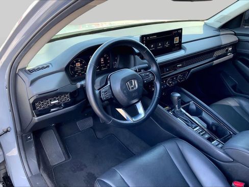 Used 2024 Honda Accord Touring image 17