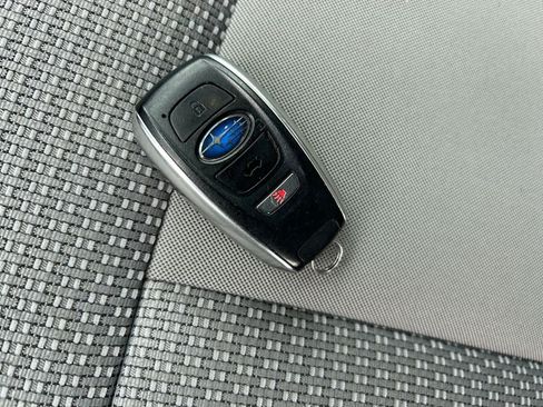 Used 2023 Subaru Outback Premium AWD/4WD image 31