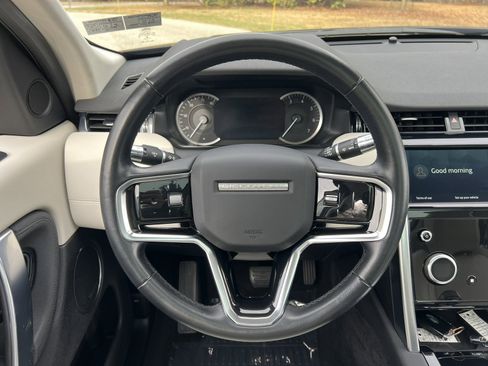 Used 2021 Land Rover Discovery Sport S image 21