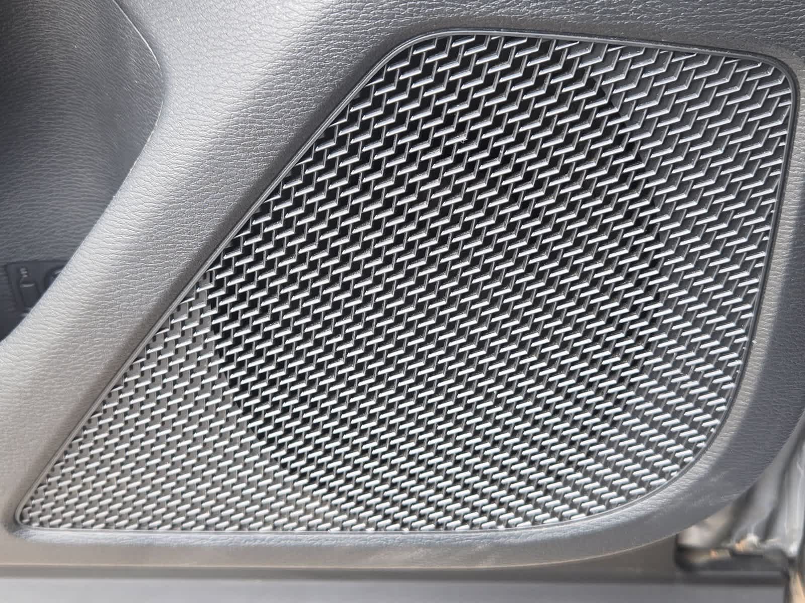 Used 2024 Mitsubishi Outlander SEL FWD image 30