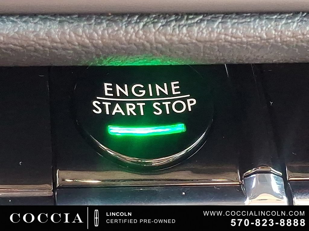 Certified 2023 Lincoln Corsair AWD w/ Equipment Group 101A image 22