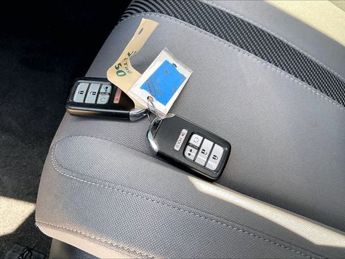 Used 2016 Honda Civic EX image 15