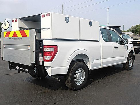 Used 2022 Ford F150 XL w/ Equipment Group 101A High RWD image 2