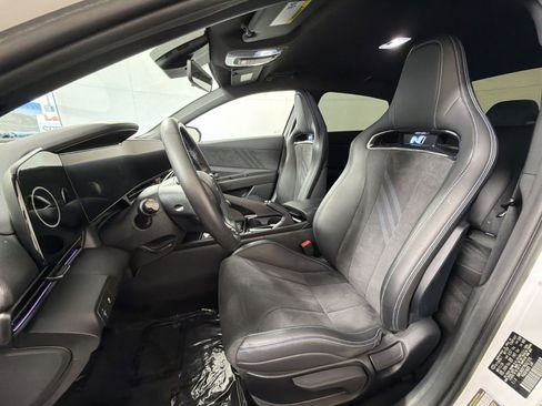 Used 2024 Hyundai Elantra N image 13