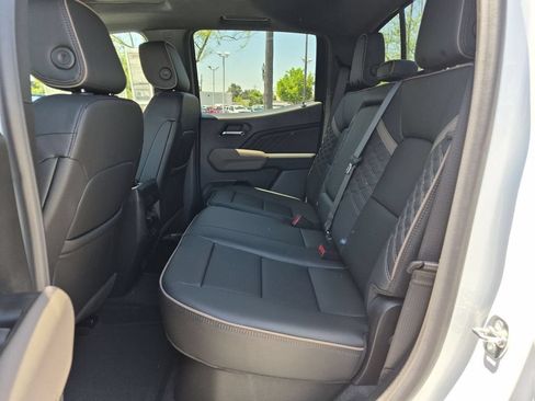 New 2026 GMC Canyon Denali AWD/4WD image 28